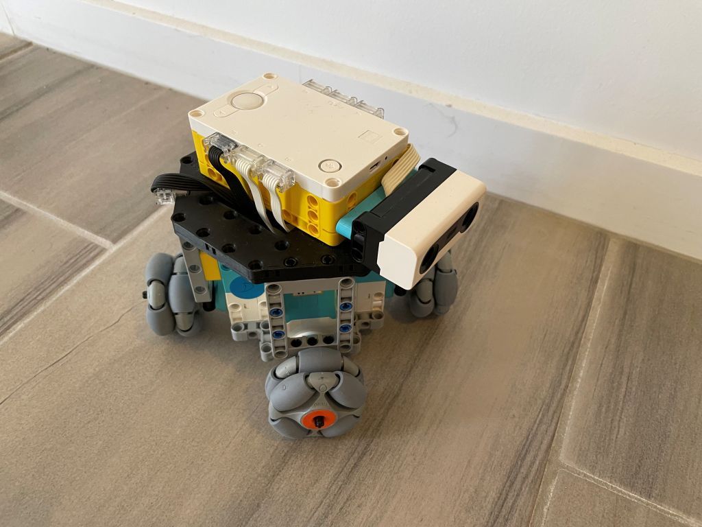 Hamster Ball, the gyrosphere (LEGO SPIKE Prime)
